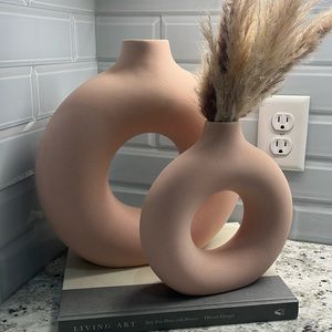 H&M Pink Donut Ceramic Vase Set